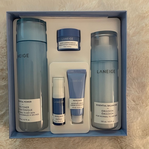 LANEIGE | Essential Hydrating Duo Kit | NWT - Picture 3 of 4